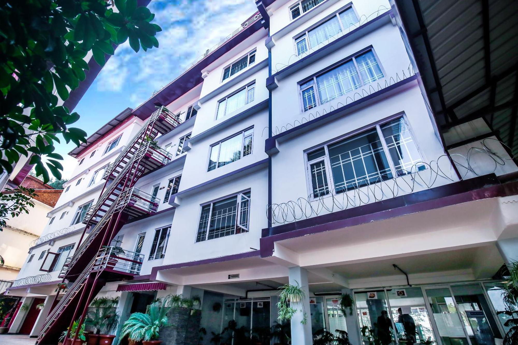 Hotel White Grand Shimla - In City Centre - A Centrally Ac Hotel Zewnętrze zdjęcie