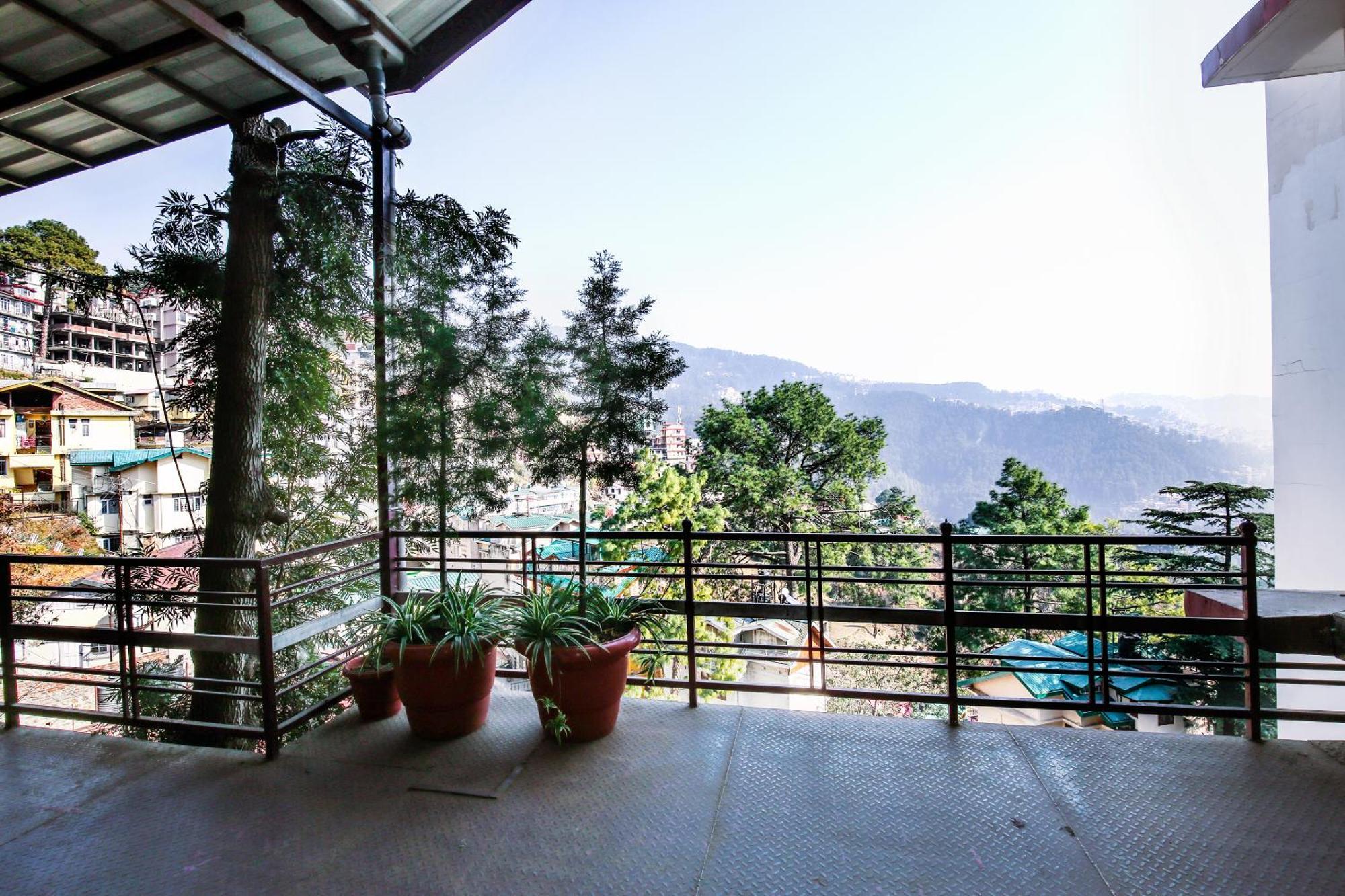 Hotel White Grand Shimla - In City Centre - A Centrally Ac Hotel Zewnętrze zdjęcie